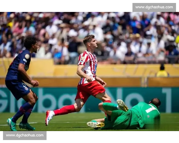 曼联一月猎多特中场 西蒙尼暗指小蜘蛛留队